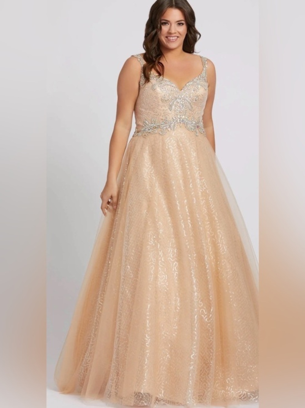 Mac Duggal -  Embellished Shimmering Evening Gown 65037F, NWT Size 16W